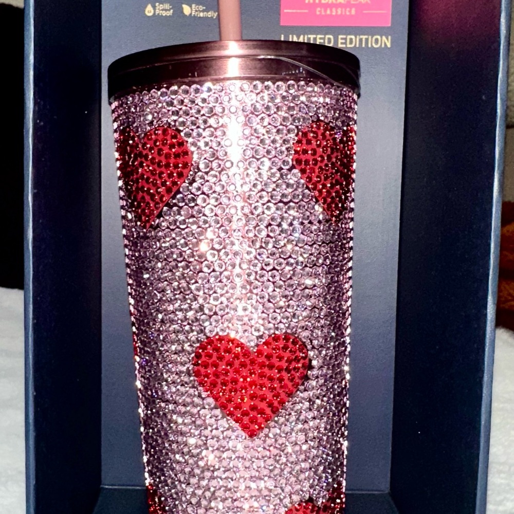Hydrapeak- Limited Edition Pink and Red Heart Studded Tumbler